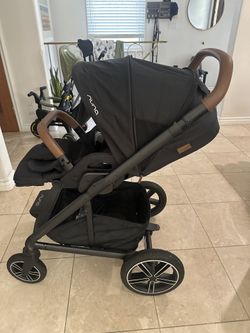 Nuna MIXX Next + PIPA RX Travel System (Caviar) – Like New, 2024