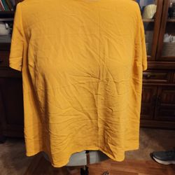 Yellow Shortsleeve Blouse