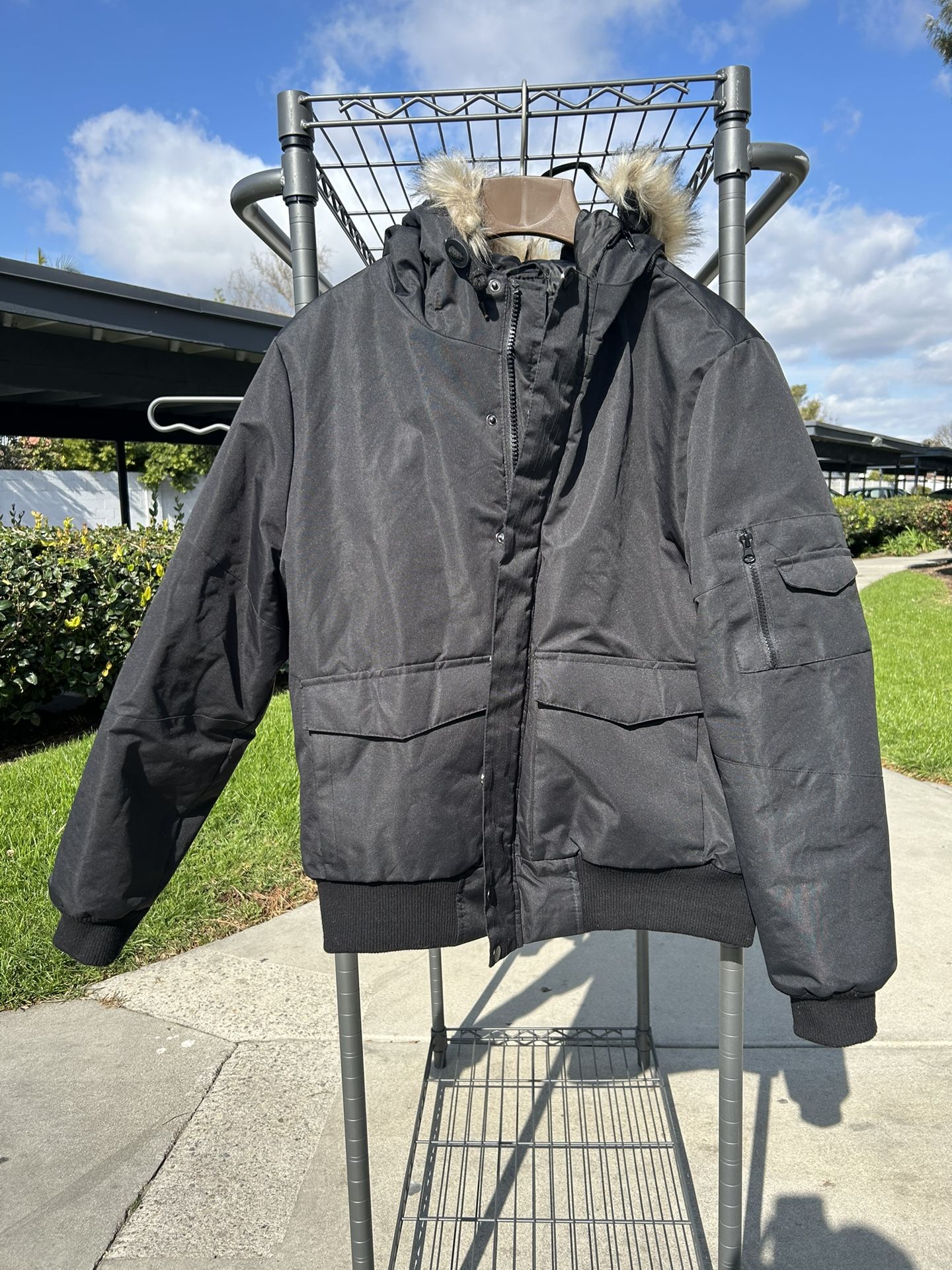 Forever 21 Men Faux Fur Trim Hooded Parka Coat Size Medium 