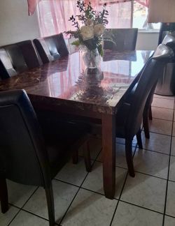 Dinning Table and Chair