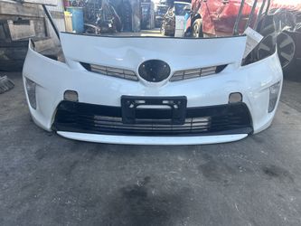 2012 - 2015 Toyota Prius Front Bumper W/Fog Lamp White