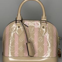 AUTHENTIC Brand New Louis Vuitton Alma Vernis BB