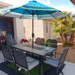Patio Set Table And 6 Chairs With Cushions And New Umbrela 