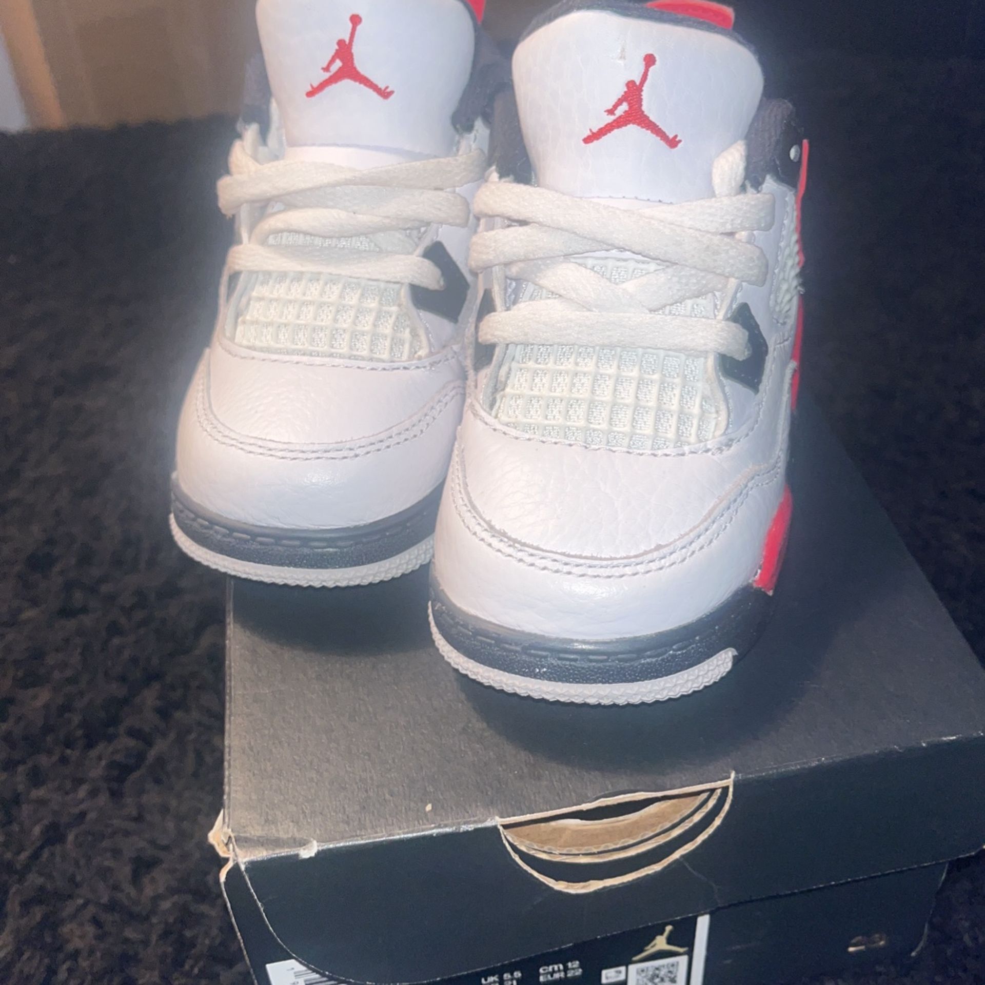 Jordan Size 6c 