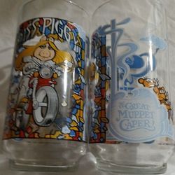 THE GREAT MUPPET CAPER** 2 MISS PIGGY GLASSES **1981**