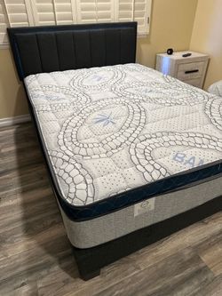 Queen Size Mattress Pillow Top New