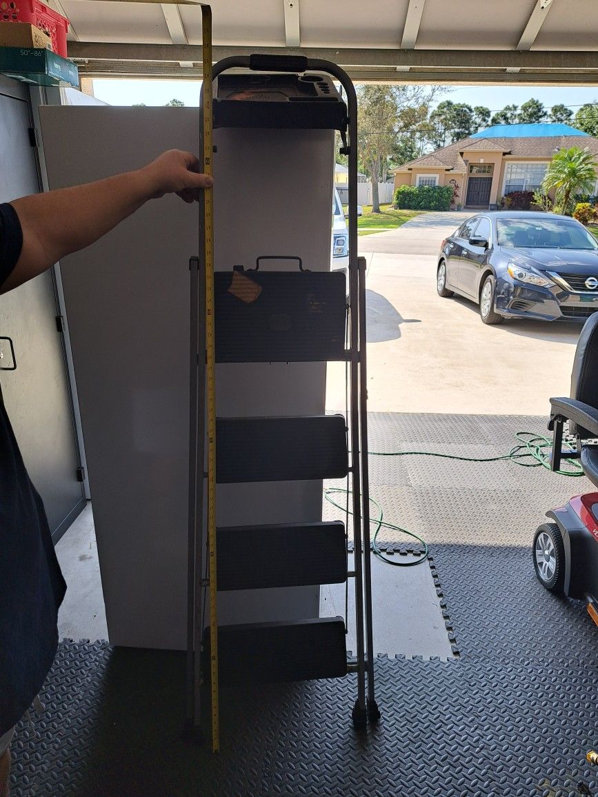 5 Ft Step Stool