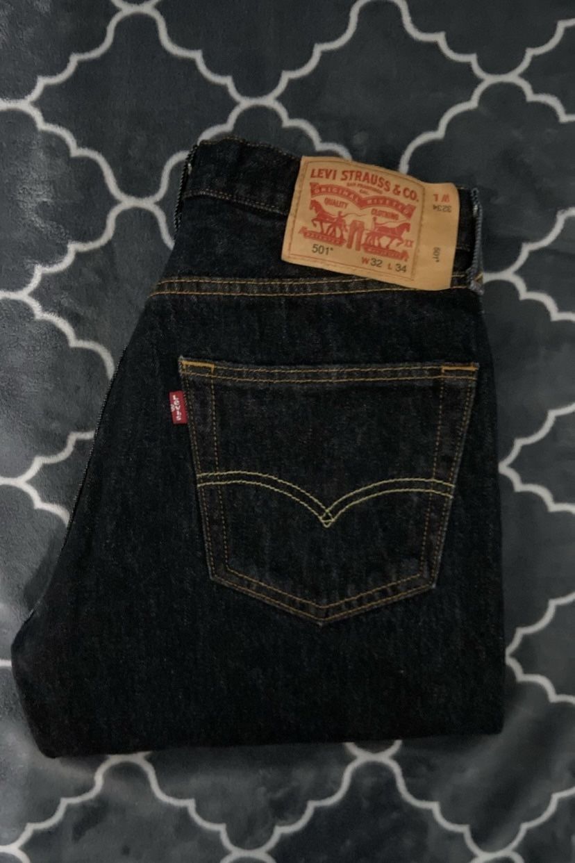 Levi’s Pants