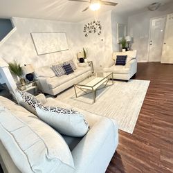 Living room sofa set ready to go 🤑