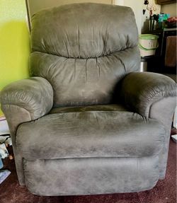 Practically new La-Z-Boy recliner