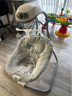 Graco Baby Swing