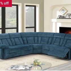 New Power Recliner Sectional Couch with USB Ports! Free Delivery 🚚!