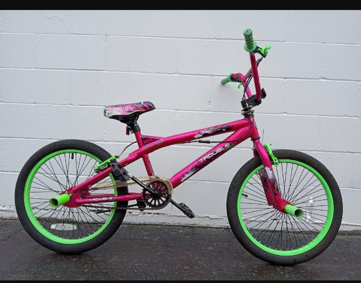 Girls BMX Bike 20 Inch Wheels Kent