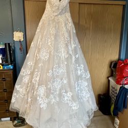 Wedding Dress 