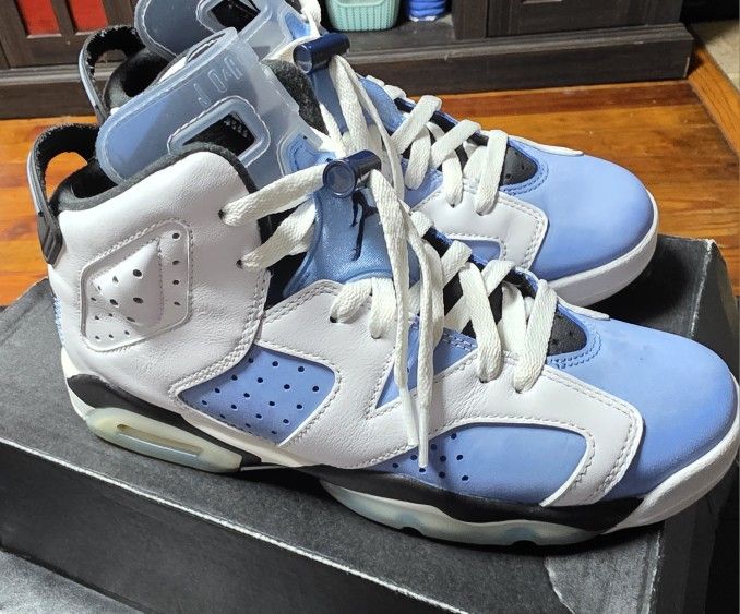 Jordan 6 Unc 6.5y