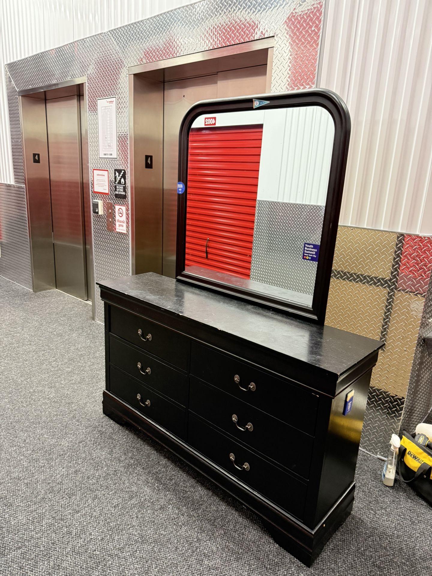 Black Dresser With Mirror