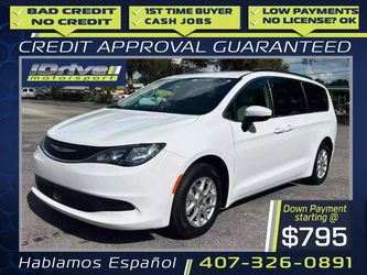 2021 Chrysler Voyager