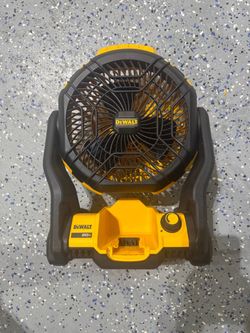 DEWALT 20 volt 8-in Jobsite Fan, Battery Powered NEW with warranty