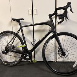 Motobecane Le Champion CF DISC SPRINT Road Bike