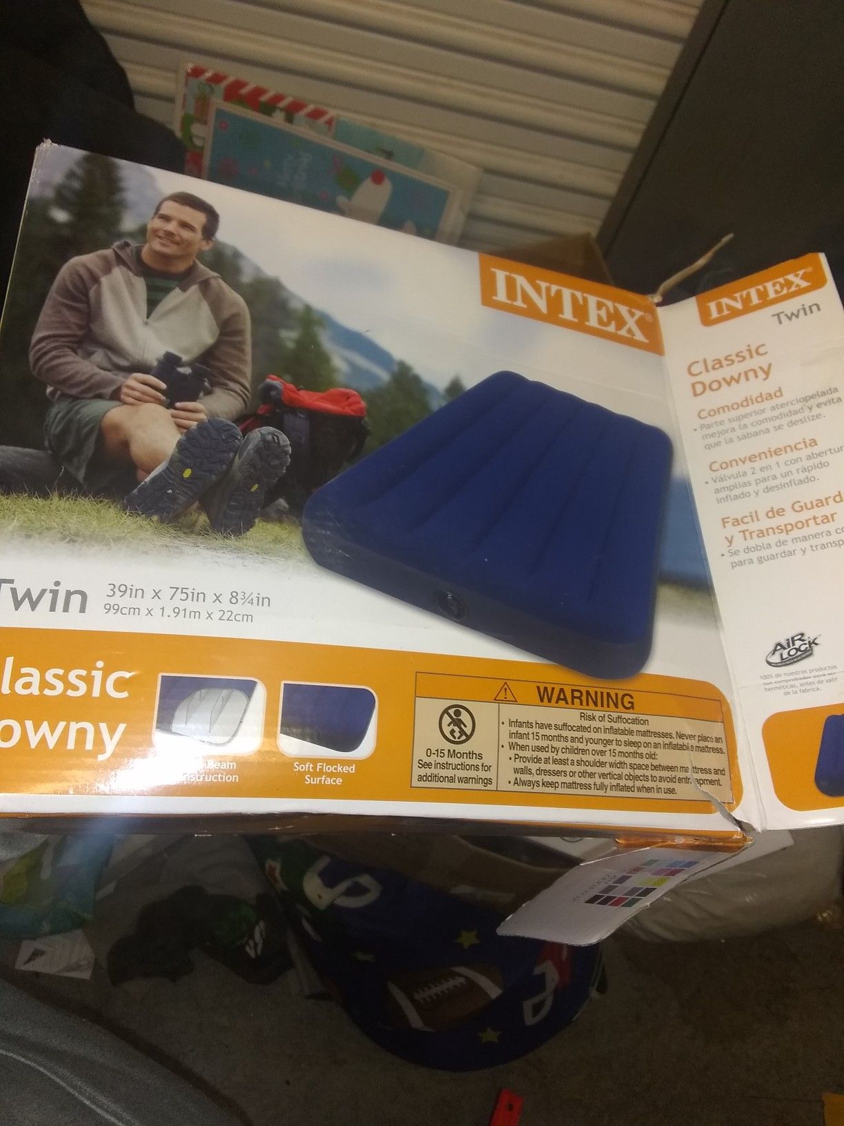 Twin size air mattress