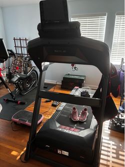 Sole F63 Treadmill