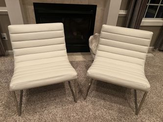 Accent Chairs