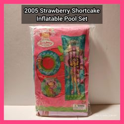 2005 Strawberry Shortcake Inflatable Pool Set