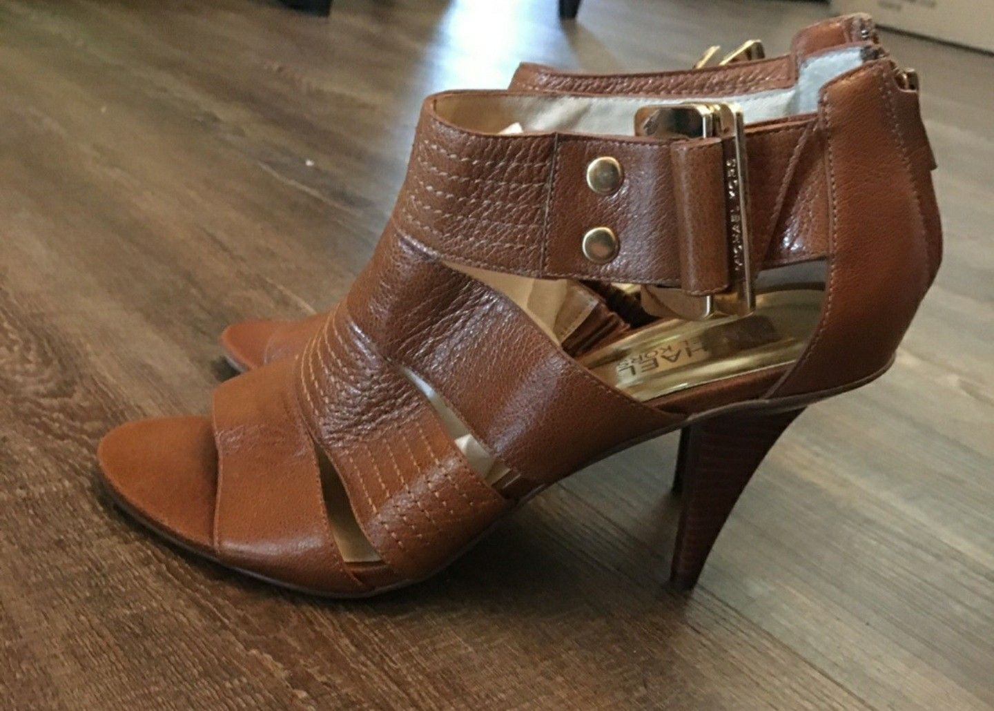 MICHAEL KORS