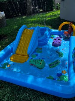 Inflatable Kids Water Play Center with Slide