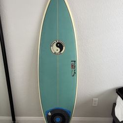 Surfboard Town & Country Hawaii