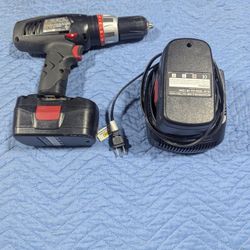 Craftsman 1/2 Inch Drill Driver 19.2 Volts ,2 Battery and Charger Tested