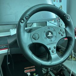 Thrustmaster wheel for ps4/ps5