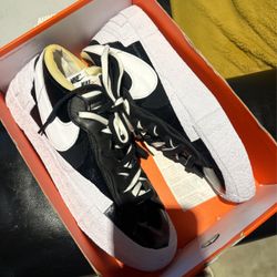 NIKE BLAZER LOW/SACAI