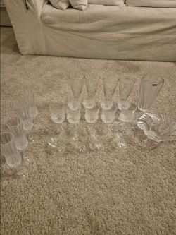 Clear Glass Mixed Set Round Design Glassware