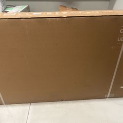 Samsung Crystal UHD 4K Smart TV