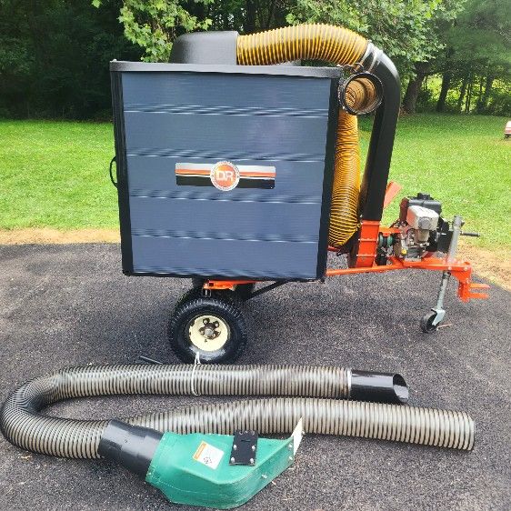 DR Leaf Lawn Vac Chipper Shredder