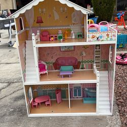 Doll house