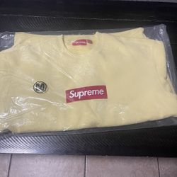 Supreme Box Logo Crewneck FW22