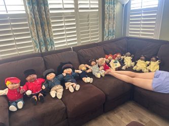 CABBAGE PATCH DOLLS