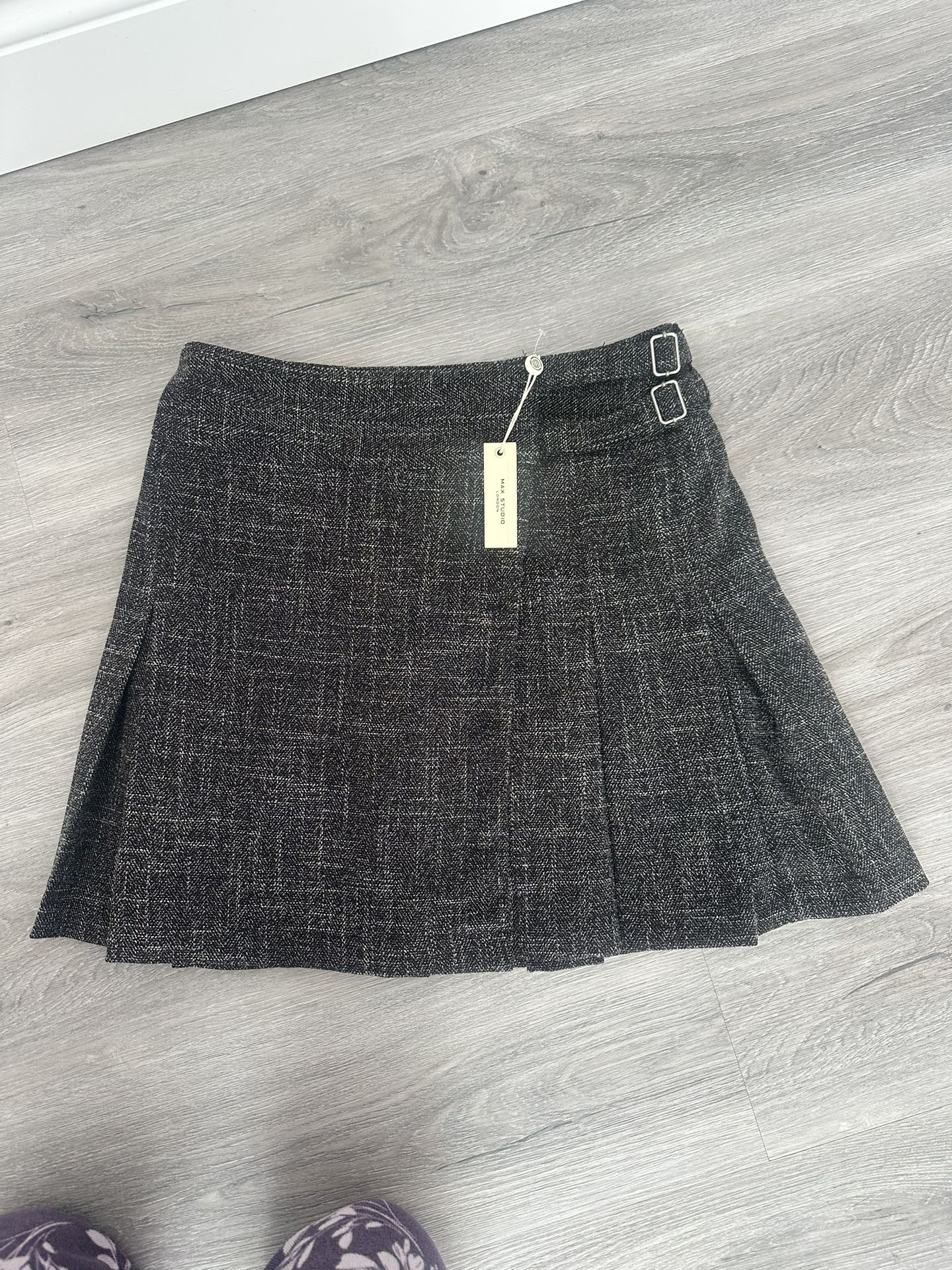 Max Studio Skirt