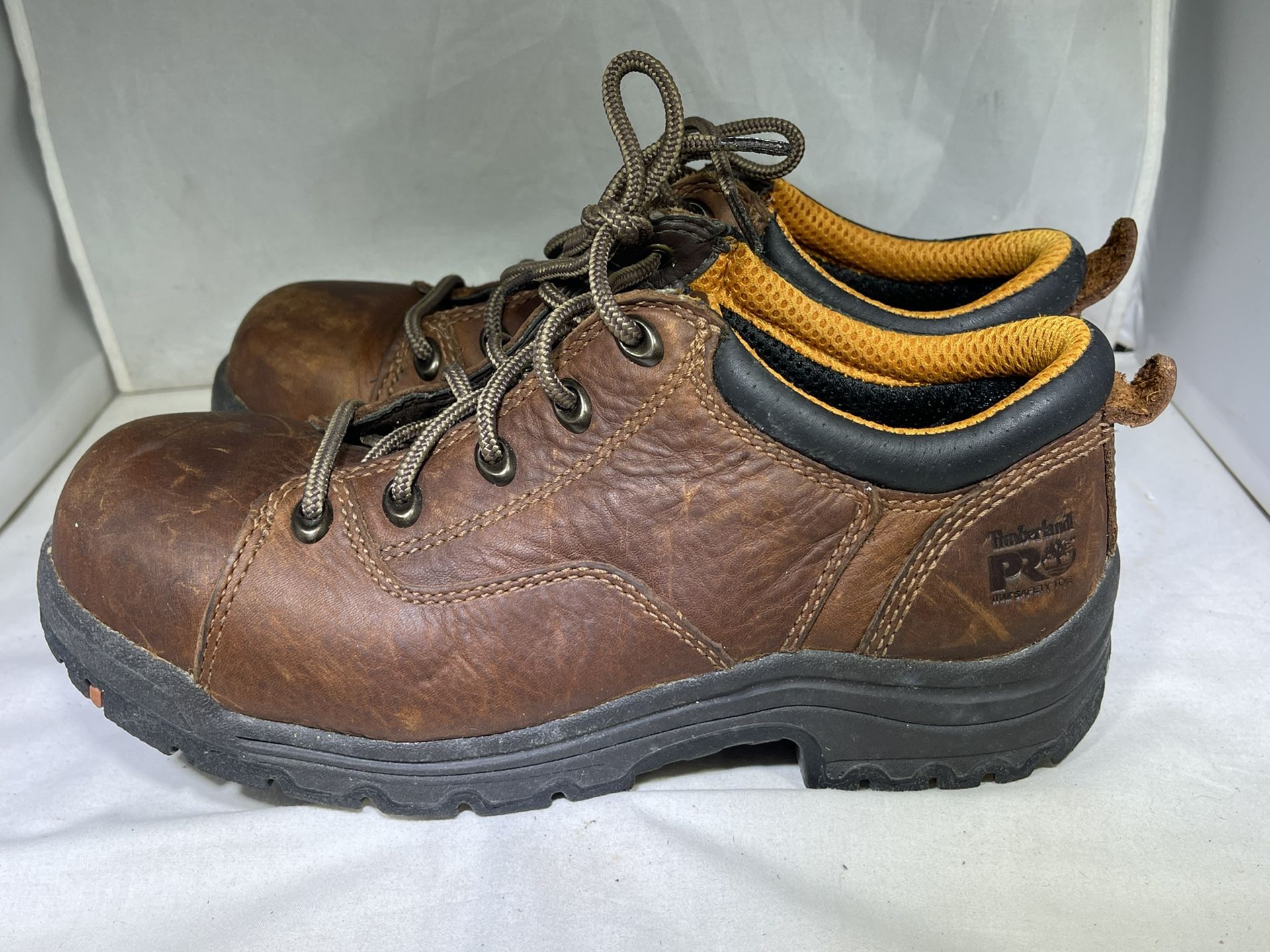 PreOwned Timberland PRO Titan Oxford Women’s 8.5M Brown Safety Toe