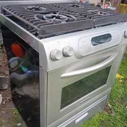 KITCHEN AID GAS STOVE TOP (OBO)