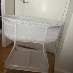Delta Children Baby Bassinet