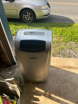 Portable air conditioner