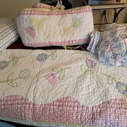 Crib Size Bedding Set from Pottery Barn 