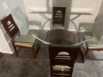 Modern Glass Furniture Set – Dining Table, Coffee Table & TV Stand