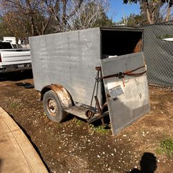 4x7 enclosed trailer for sale !