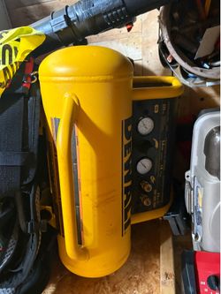 Air compressor