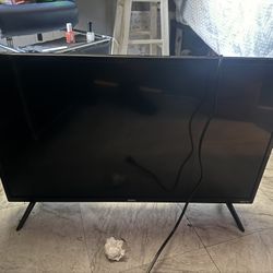 33 inch Roku Tv Brand New