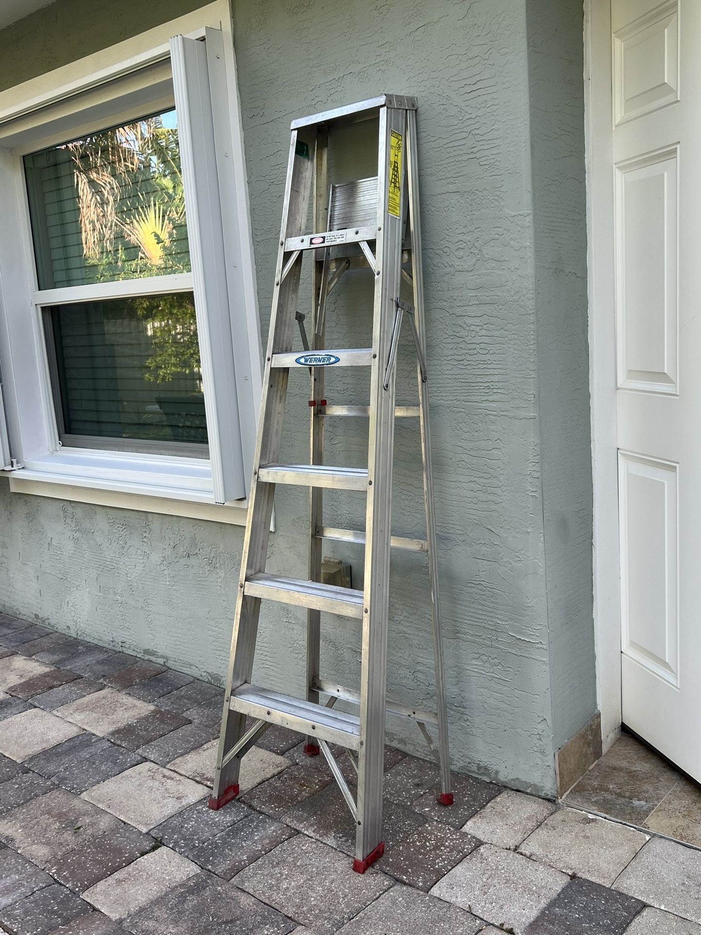 Werner 356 Stepladders, 6-Foot, Silver